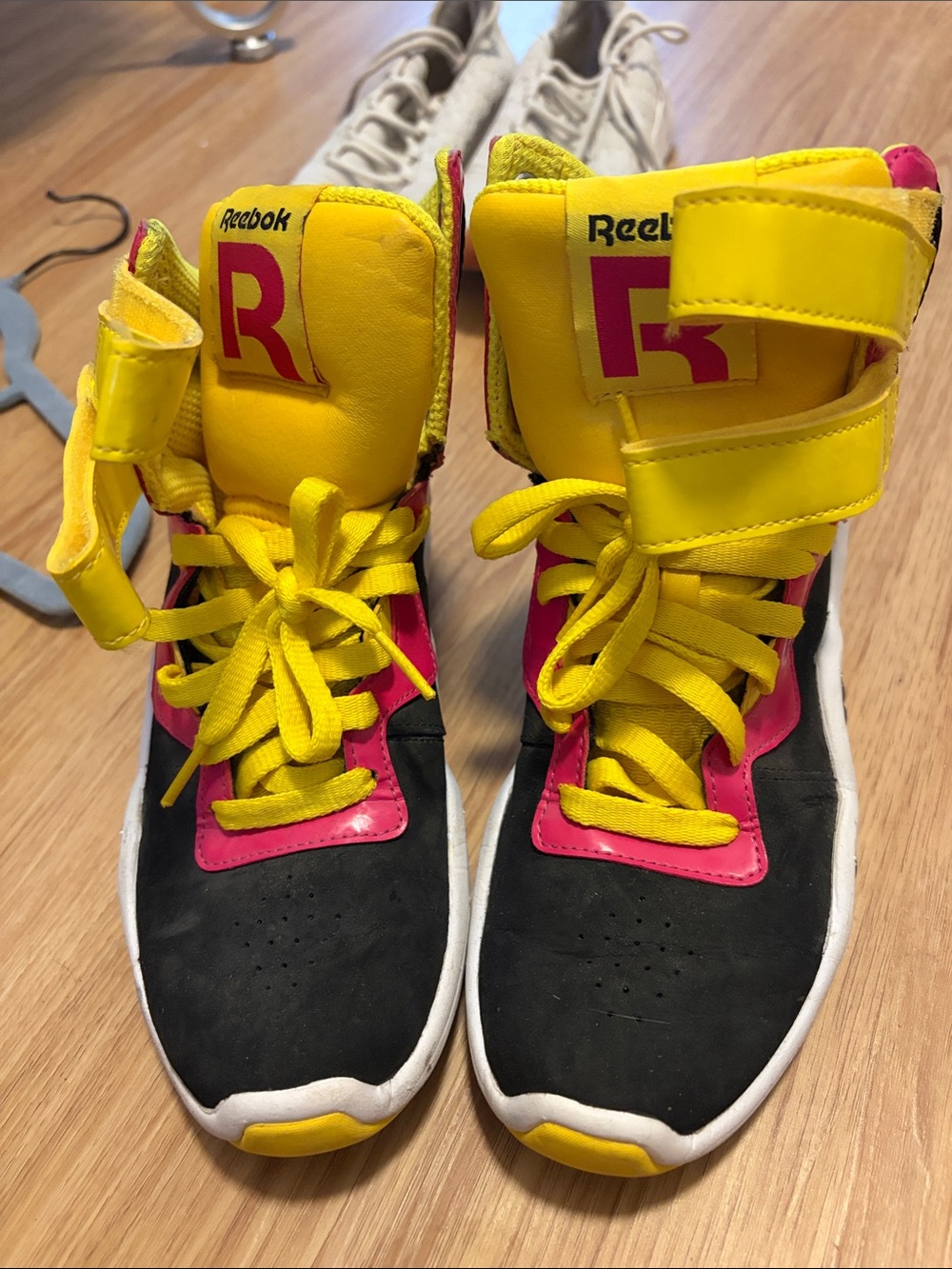 Reebok womens High-Top Sneakers in Yellow, Pink & Black